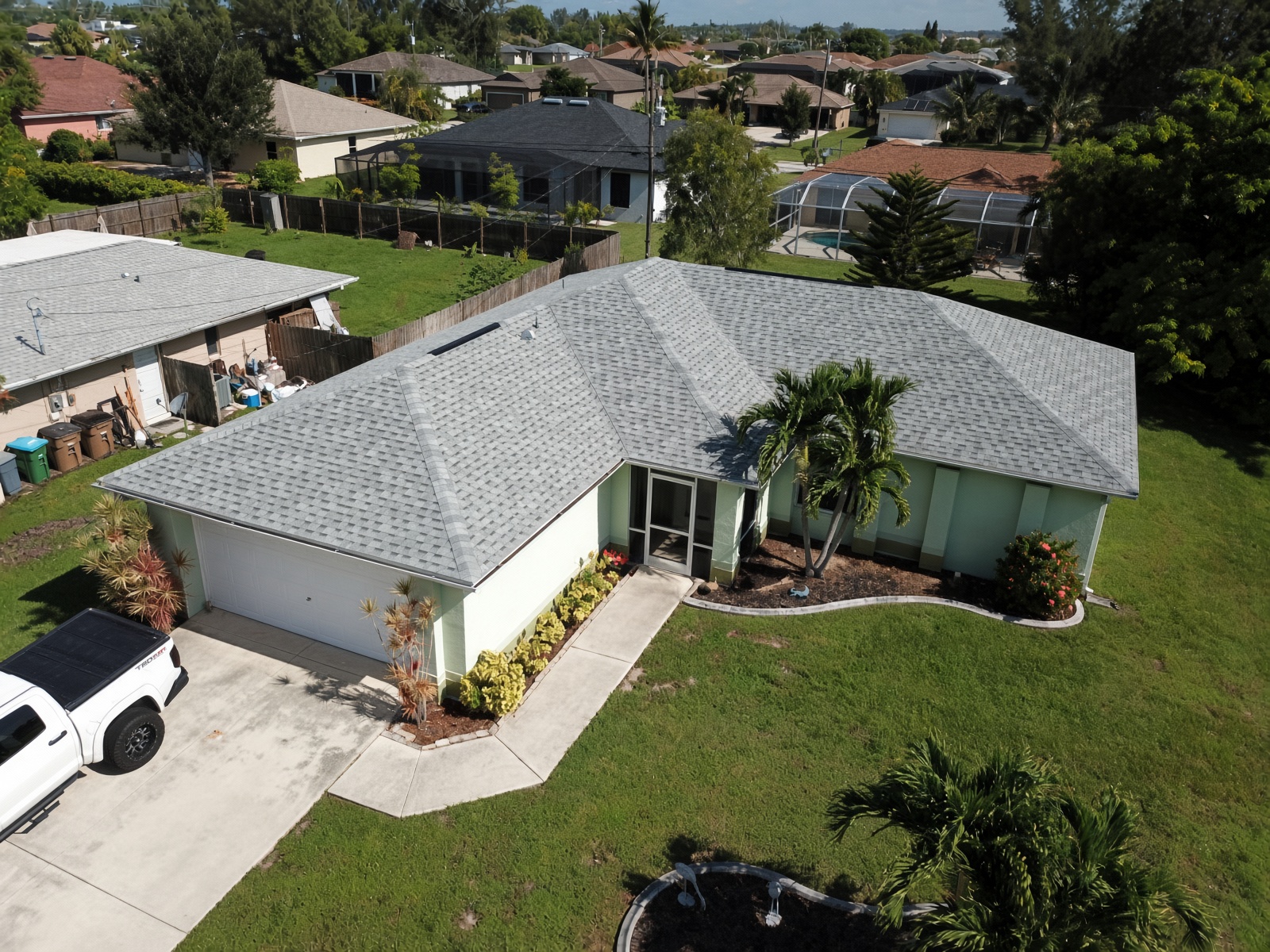 IKO Cambridge Dual Grey roof installed in Cape Coral