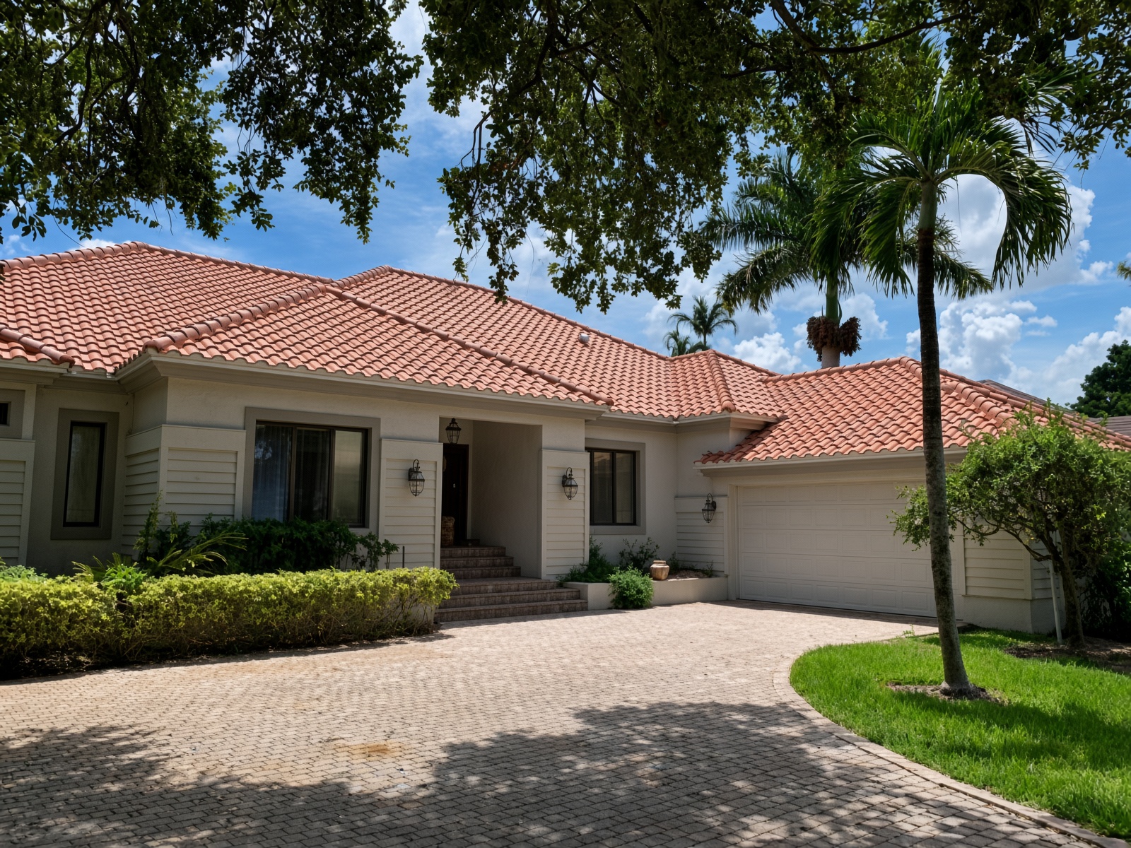 Tile Concrete & clay Westlake Capistrano Barcelona 900 roof installed in Cape Coral